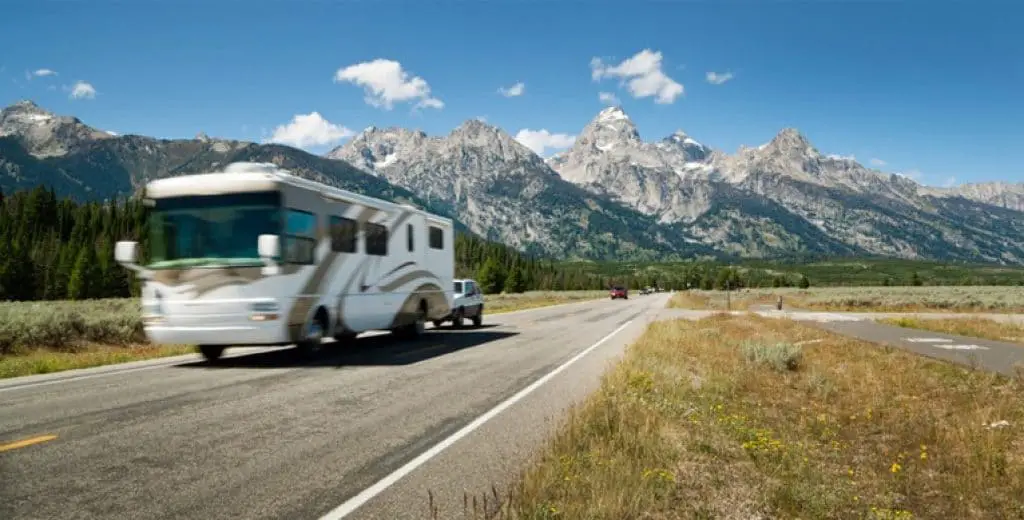 RVing in Yellowstone national park