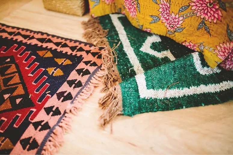 Different Rugs In RV