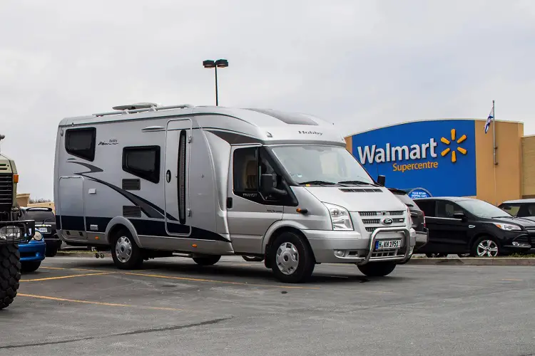 How Do I Check Which Walmarts Allow Camping?