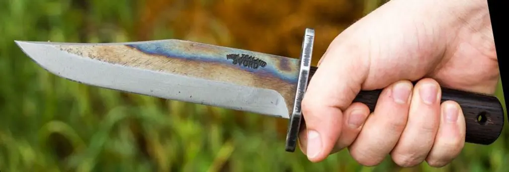 best metal for hunting knives